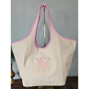 NWT Victoria’s Secret Pink Ombré Tote Bag